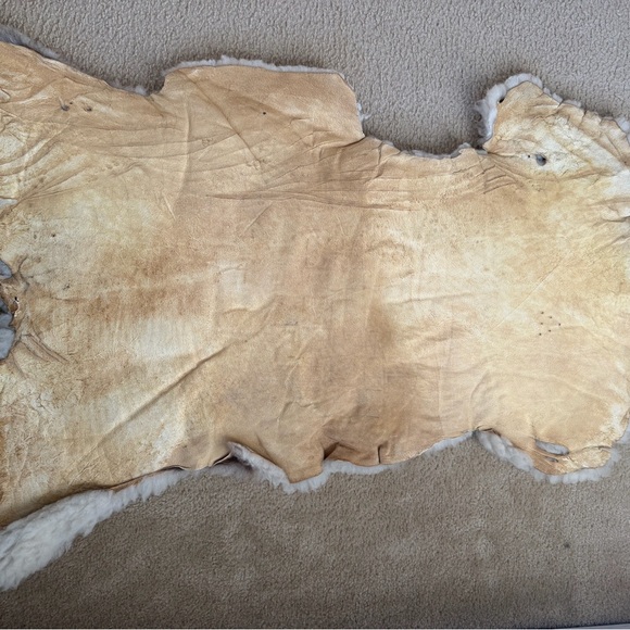 Authentic White Sheepskin Rug/throw - Picture 2 of 3